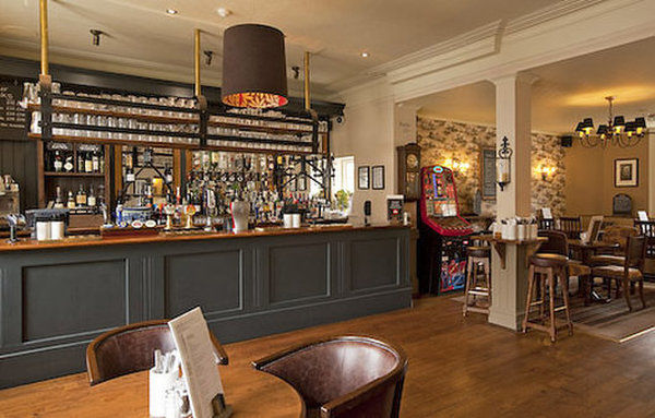 Kings Arms Hotel By Greene King Inns ويسترهام المطعم الصورة