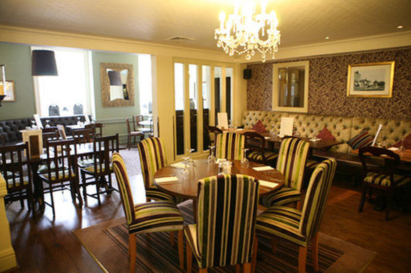 Kings Arms Hotel By Greene King Inns ويسترهام المطعم الصورة