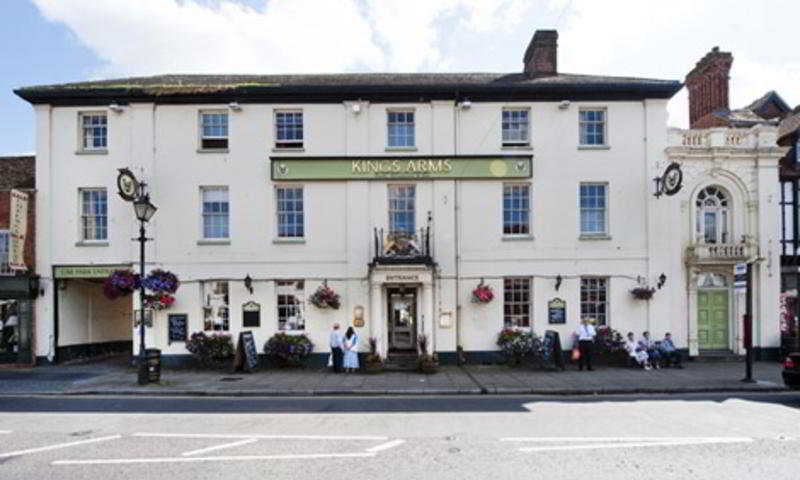 Kings Arms Hotel By Greene King Inns ويسترهام وسائل الراحة الصورة